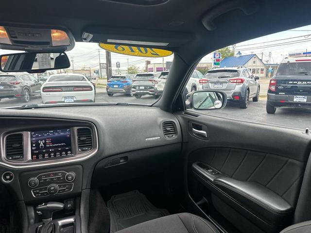 Photo of 2018 WHITE Dodge Charger