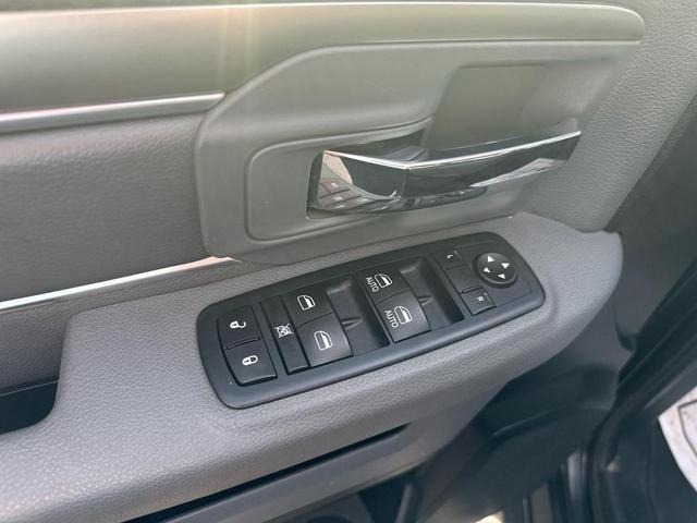 Photo of 2017 BLACK RAM 1500