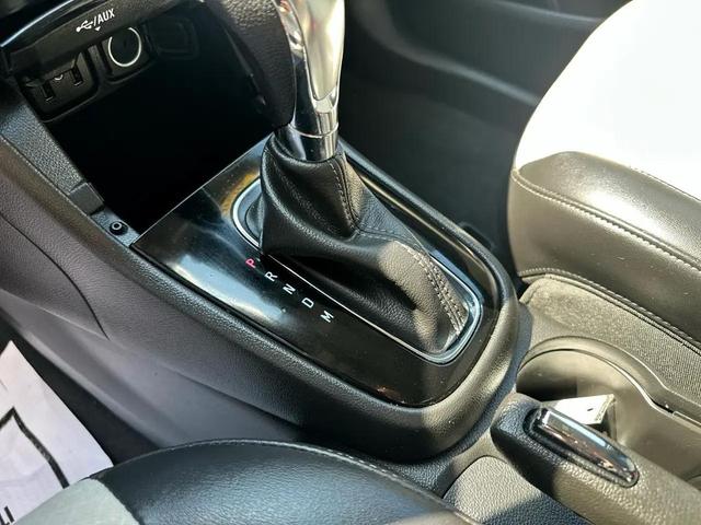 Photo of 2020 WHITE Buick Encore