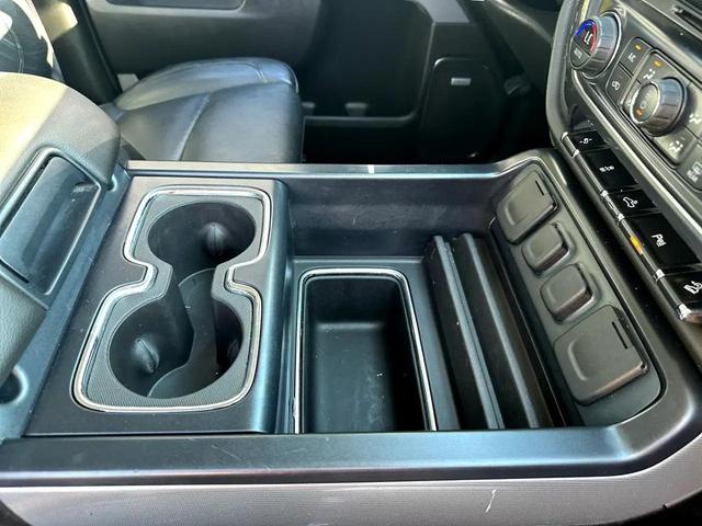 Photo of 2016 RED Chevrolet Silverado 2500