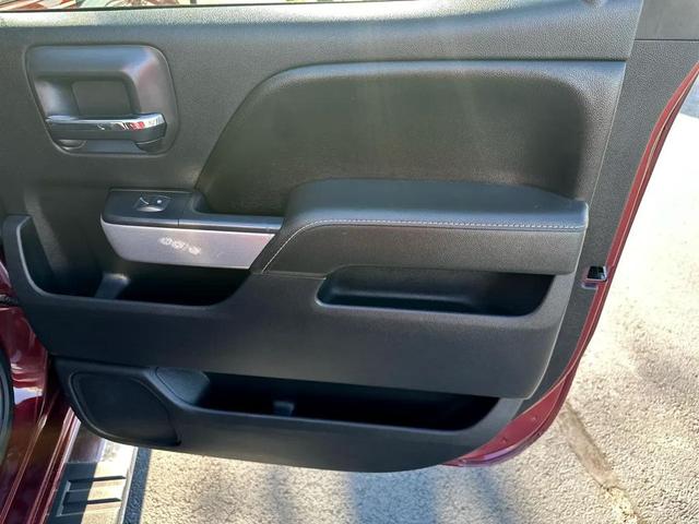Photo of 2016 RED Chevrolet Silverado 2500