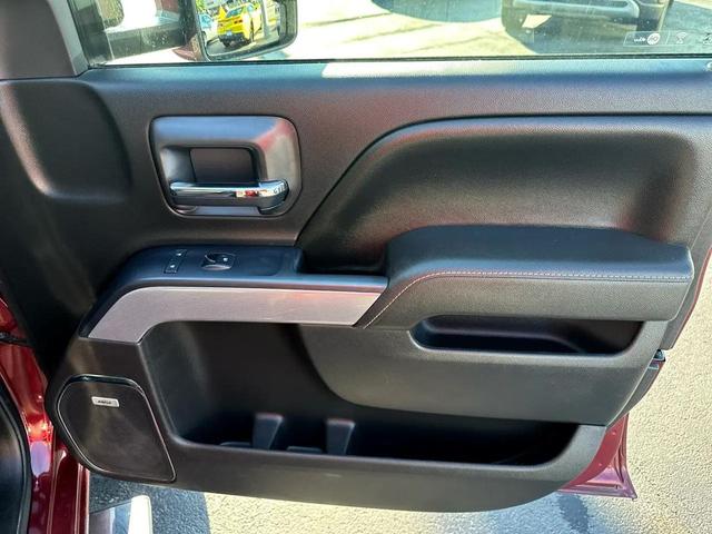 Photo of 2016 RED Chevrolet Silverado 2500