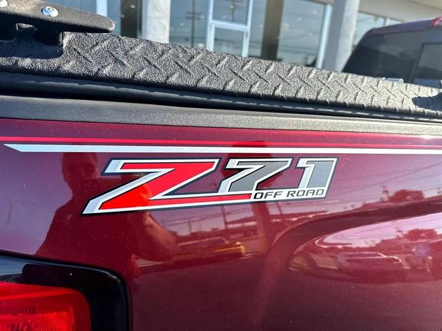 Photo of 2016 RED Chevrolet Silverado 2500