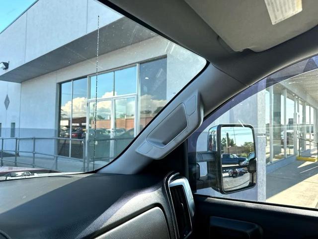 Photo of 2016 RED Chevrolet Silverado 2500