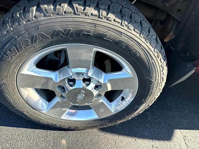 Photo of 2016 RED Chevrolet Silverado 2500