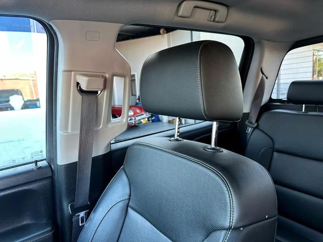 Photo of 2016 RED Chevrolet Silverado 2500