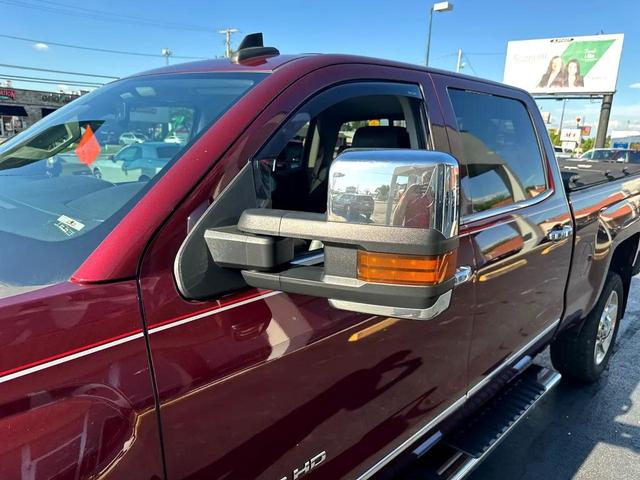 Photo of 2016 RED Chevrolet Silverado 2500