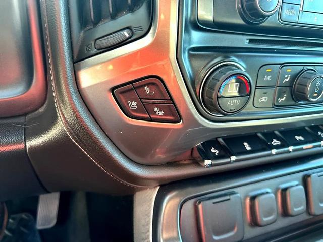 Photo of 2016 RED Chevrolet Silverado 2500
