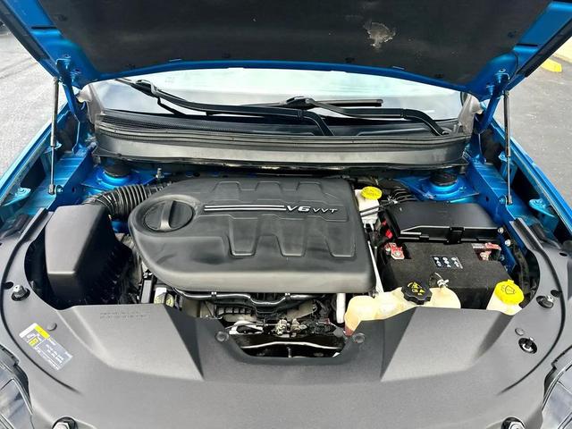 Photo of 2019 BLUE Jeep Cherokee