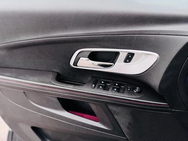 Photo of 2014 Black Chevrolet Equinox