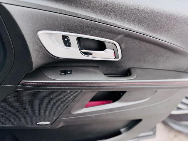 Photo of 2014 Black Chevrolet Equinox