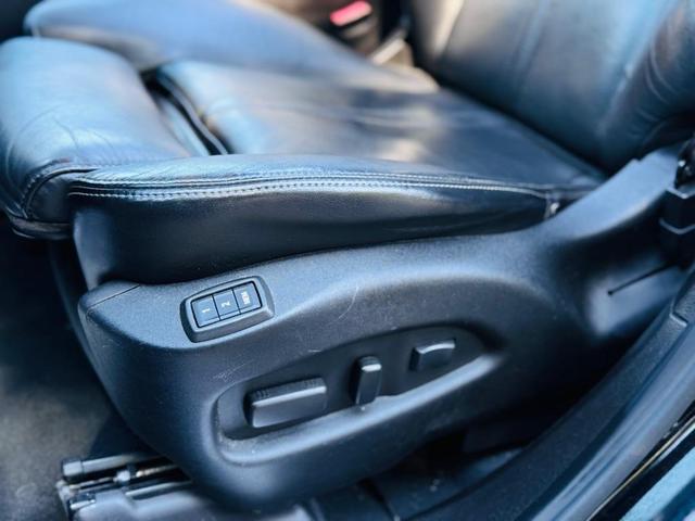 Photo of 2014 Black Cadillac SRX