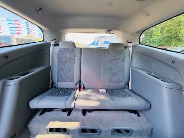 Photo of 2017 Silver Chevrolet Traverse
