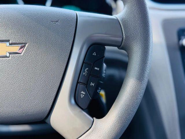 Photo of 2017 Silver Chevrolet Traverse