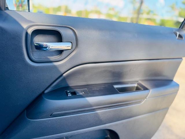 Photo of 2014 White Jeep Patriot