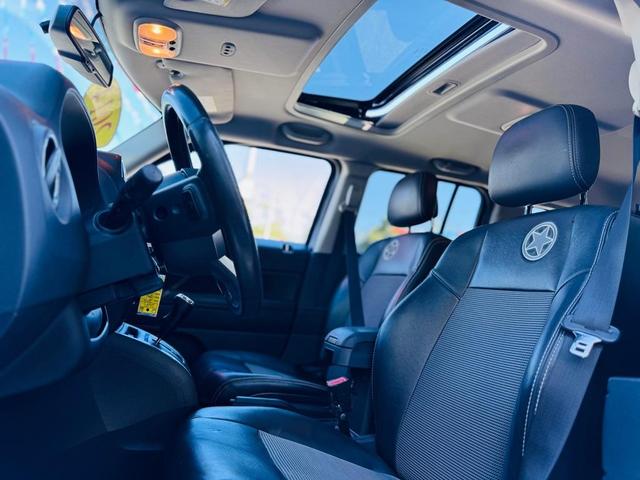 Photo of 2014 White Jeep Patriot