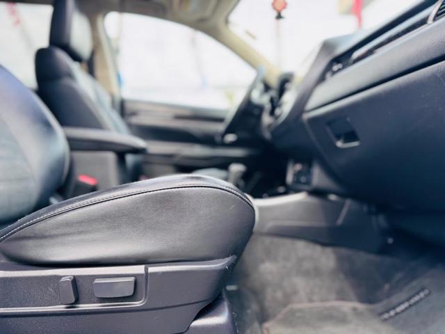 Photo of 2019 Gray Mitsubishi Outlander