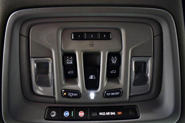 Photo of 2021 Onyx Black GMC Sierra 1500
