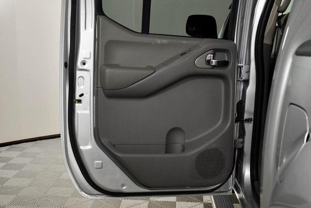 Photo of 2019 Brilliant Silver Metallic Nissan Frontier