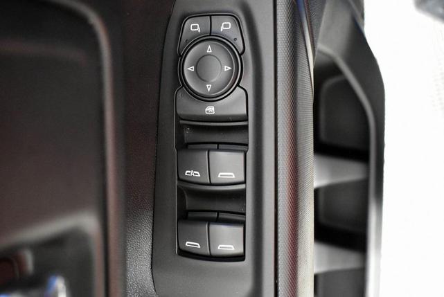 Photo of 2022 Glacier Blue Metallic Chevrolet Silverado 1500