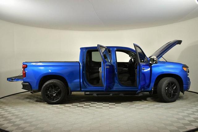Photo of 2022 Glacier Blue Metallic Chevrolet Silverado 1500