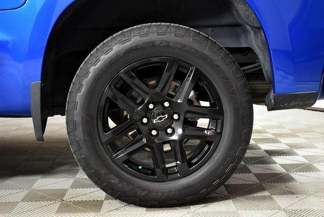 Photo of 2022 Glacier Blue Metallic Chevrolet Silverado 1500