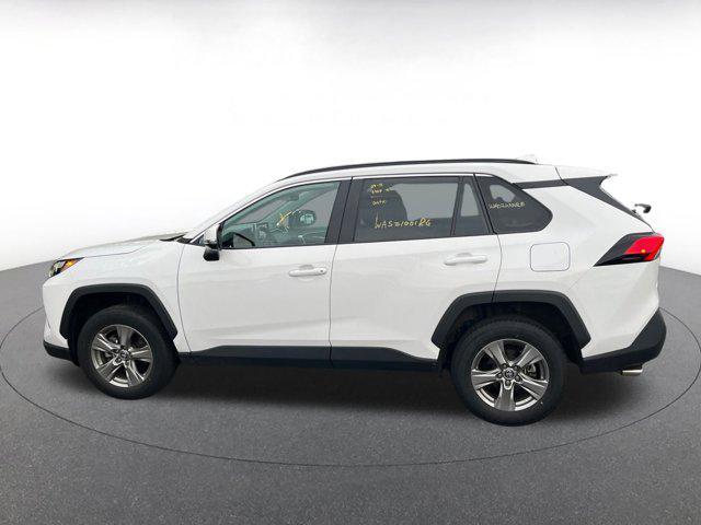 Photo of 2024 Ice Cap Toyota RAV4