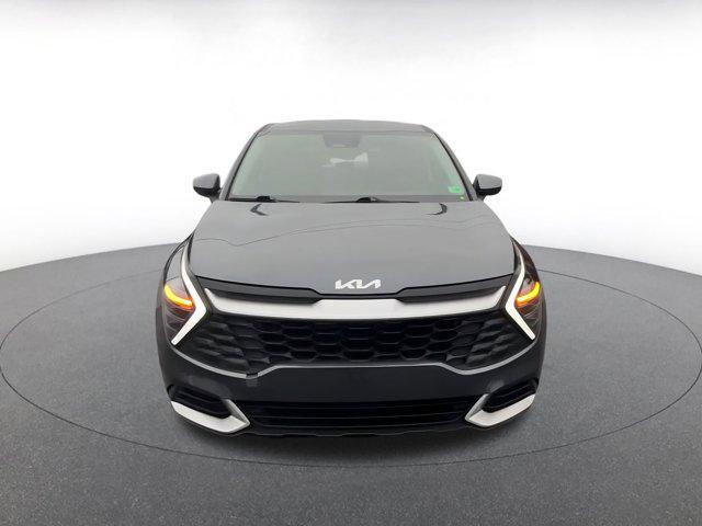 Photo of 2024 Gravity Gray Kia Sportage