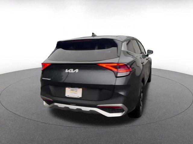 Photo of 2024 Gravity Gray Kia Sportage