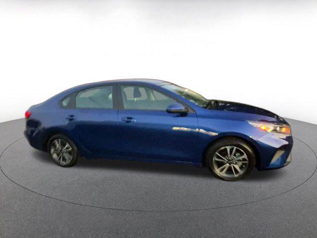 Photo of 2024 Deep Sea Blue Kia Forte