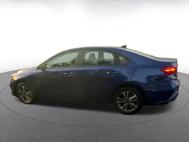 Photo of 2024 Deep Sea Blue Kia Forte