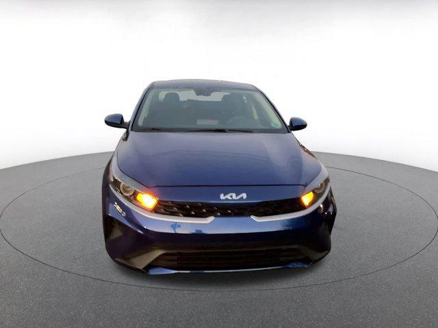 Photo of 2024 Deep Sea Blue Kia Forte