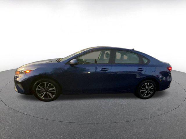 Photo of 2024 Deep Sea Blue Kia Forte