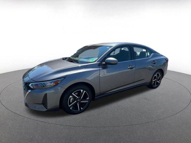 Photo of 2024 Gun Metallic Nissan Sentra