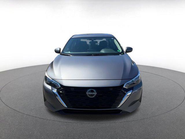 Photo of 2024 Gun Metallic Nissan Sentra