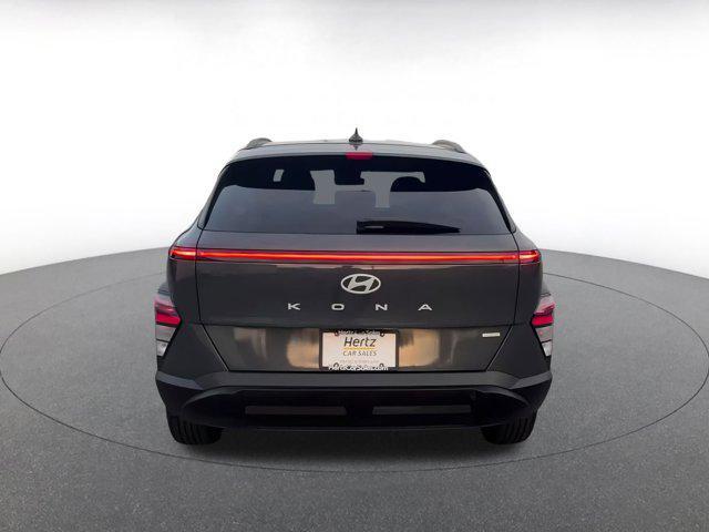 Photo of 2024 Ecotronic Gray Pearl Hyundai KONA