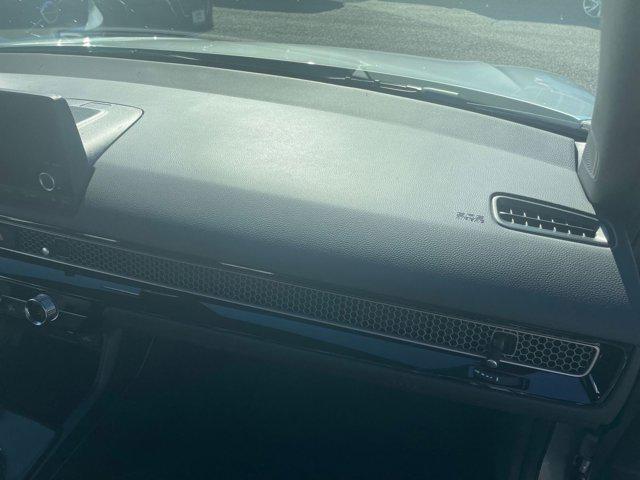 Photo of 2025 Solar Silver Metallic Honda Civic