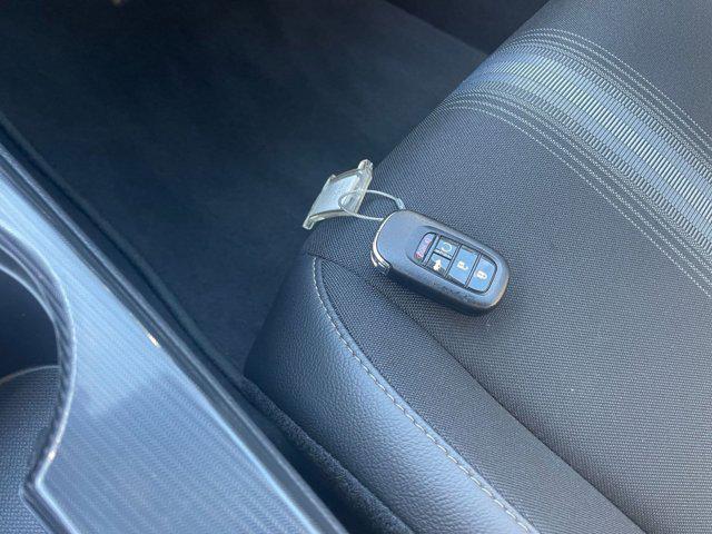 Photo of 2025 Solar Silver Metallic Honda Civic