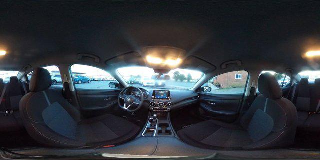Photo of 2024 Super Black Nissan Sentra