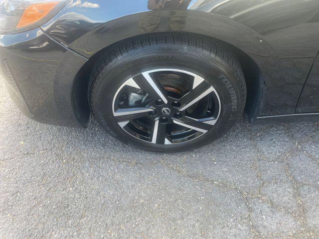 Photo of 2024 Super Black Nissan Sentra