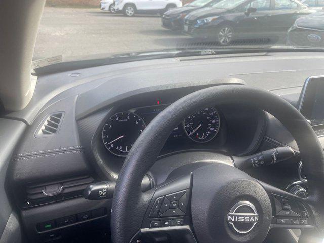 Photo of 2024 Super Black Nissan Sentra