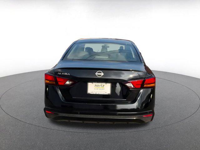 Photo of 2024 Super Black Nissan Altima