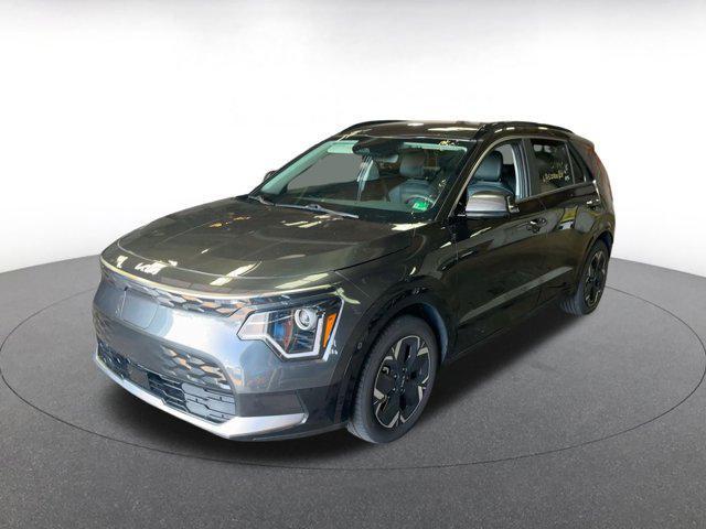Photo of 2023 Graphite Gray Kia Niro EV