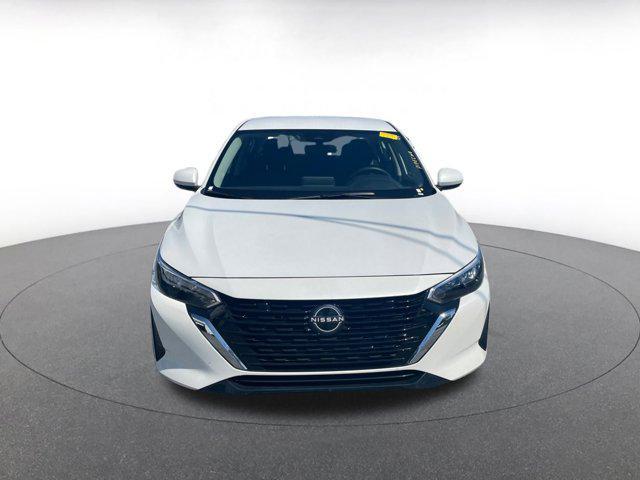 Photo of 2024 Aspen White Tricoat Nissan Sentra