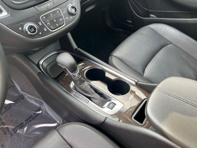 Photo of 2024 Mineral Gray Metallic Chevrolet Malibu