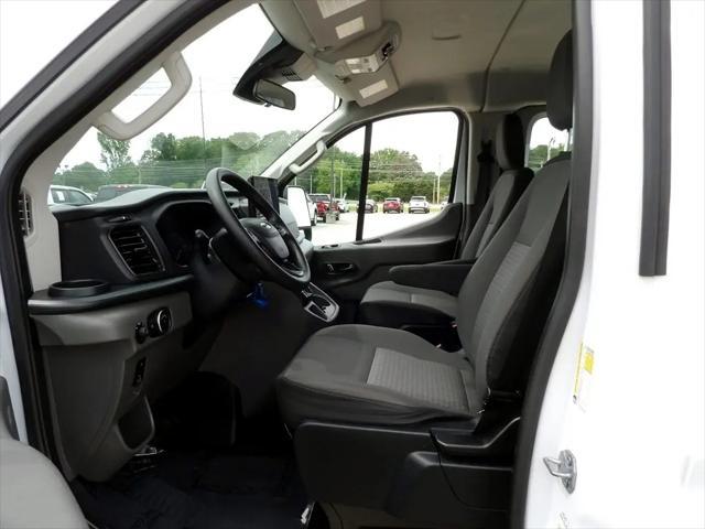 Photo of 2022 Oxford White Ford Transit-350
