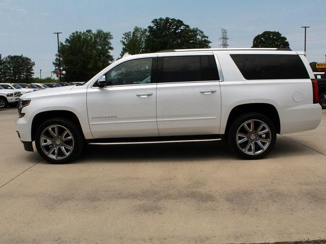 Photo of 2020 WHITE Chevrolet Suburban