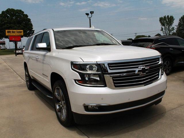 Photo of 2020 WHITE Chevrolet Suburban