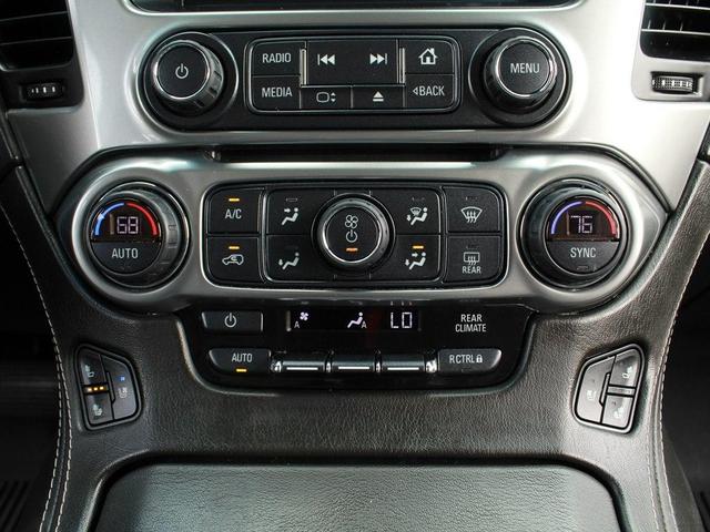 Photo of 2020 WHITE Chevrolet Suburban