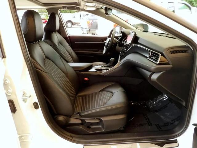 Photo of 2024 Ice Cap Toyota Camry